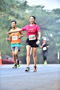 BIB: 20083
                            <button type="button" onclick="openModal(10125896)" class="btn btn-primary btn-sm float-right btn-popup" data-toggle="modal" data-target=".modal-high-quality">
                        <i class="fas fa-shopping-cart"></i> Add to Cart
                    </button>
                                            <button type="button" onclick="isThisMe(10125896, true)" class="btn btn-success btn-sm float-right btn-popup btn-isme hidden" data-toggle="tooltip" data-placement="bottom" title="นี่คือรูปของคุณใช่ไหม คลิกที่นี่เพื่อเอาเข้าอัลบั้ม">
                        <i class="fas fa-plus"></i> Add to album
                    </button>
                    <button type="button" onclick="isThisMe(10125896, false)" class="btn btn-warning btn-sm float-right btn-popup btn-isnotme hidden">
                        <i class="fas fa-ban"></i> Remove from album
                    </button>